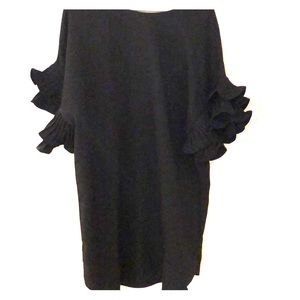 Flare sleeve shift dress